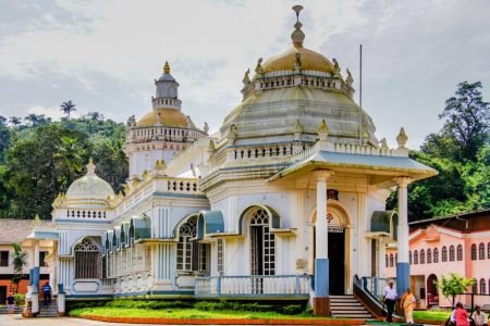 Mangueshi Temple (1)